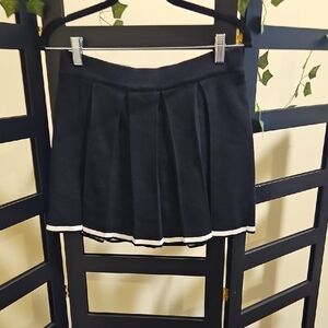 Daisy Black and White Skater Skirt